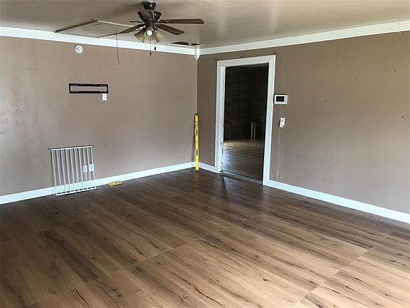 2nd image of 2503 SE 13th St