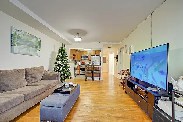 Sold by Landmarc Group | media 1