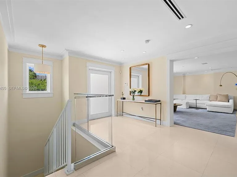 6831 Sunrise Ct — Photo 21