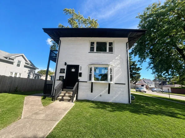 317 S 11th Ave, Maywood, IL 60153