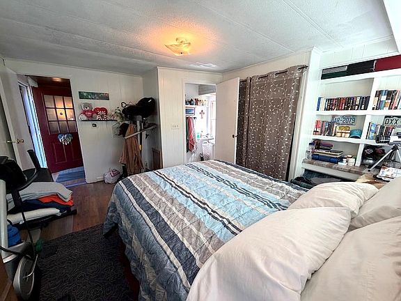 5th image of 301 F 17 Bulgarmarsh Rd