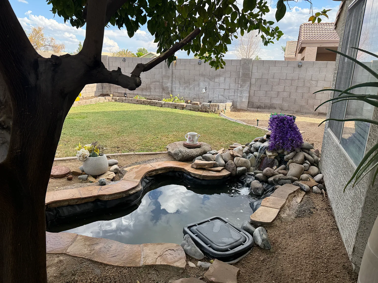 3 bed, 1500 sqft, $2,200 — Photo 2