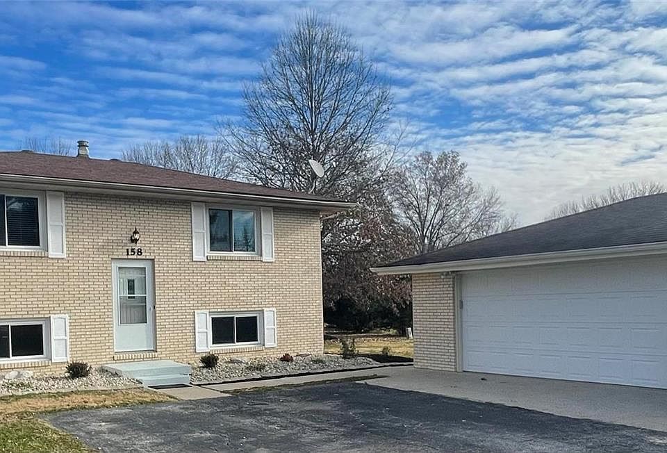 1st image of 158 Alden Ln