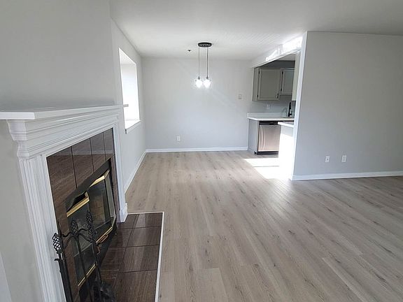 3rd image of 170 2nd Pl NW #204