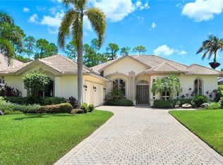 2782 Olde Cypress Dr, Naples, FL 34119