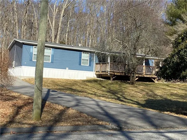 20 Naomi Drive, Ledyard, CT 06339