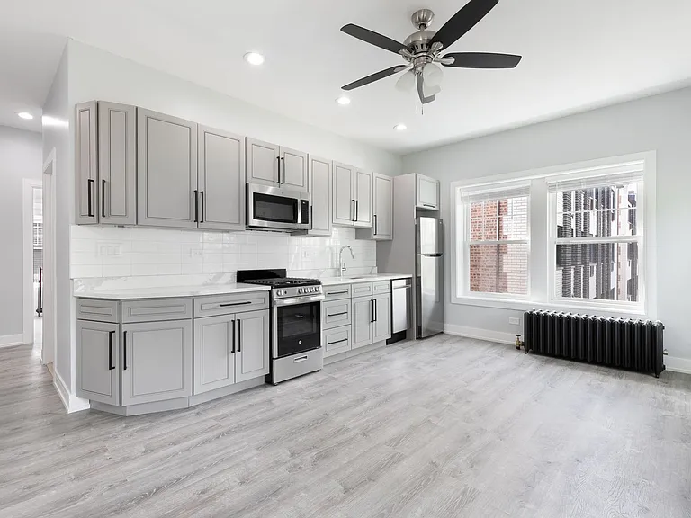 6035 N Winthrop Ave #3 — Photo 4