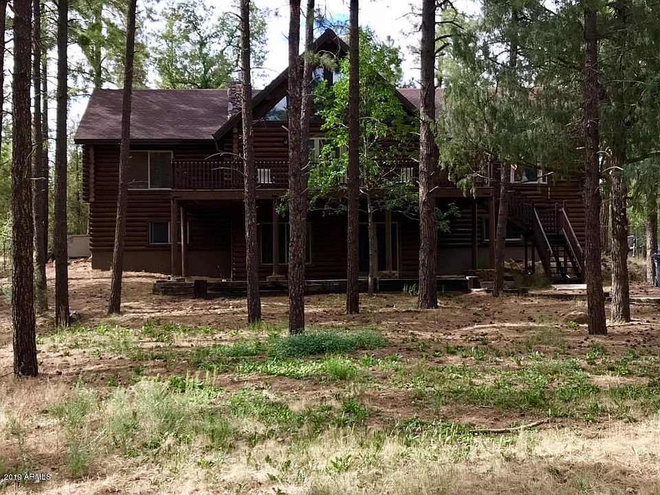 Log Home Living
