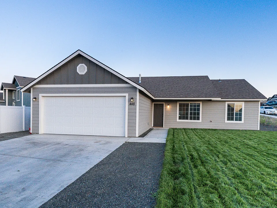 448 Cardinal Pl