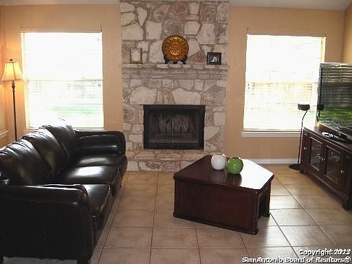 3rd image of 7334 Park West Dr