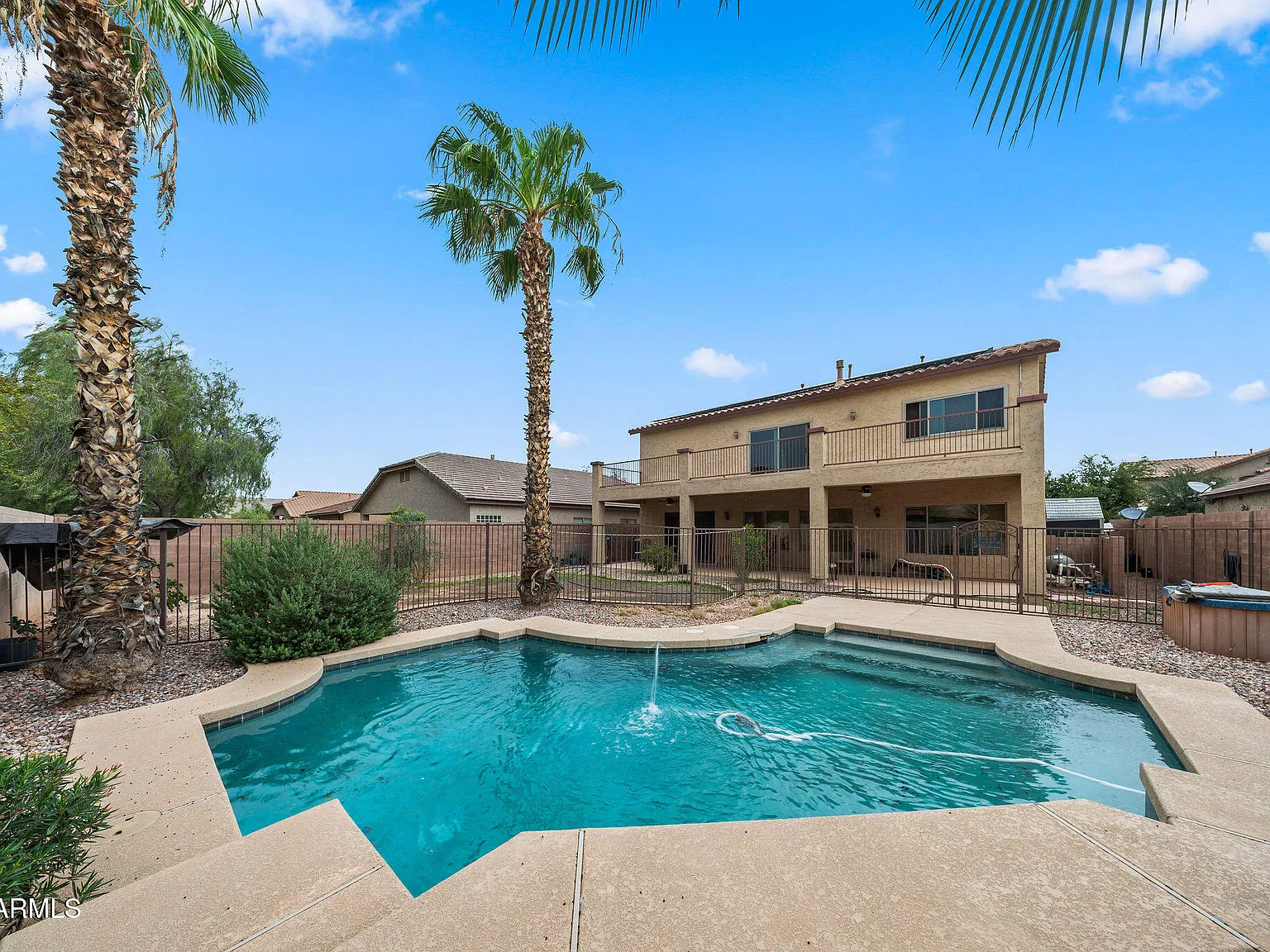 4 bed, 2.5 bath, 3413 sqft, $3,000 — Photo 3