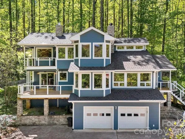 525 Blue Ridge Dr N, Marion, NC 28752