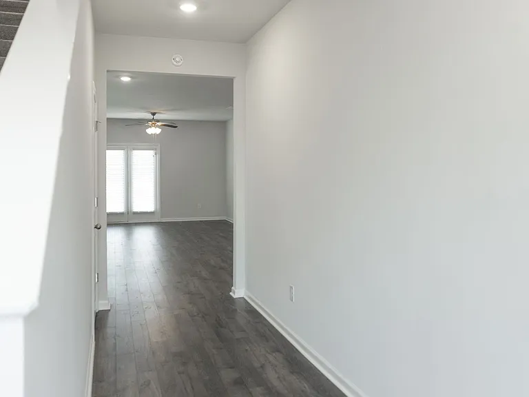 6065 Beadlow St — Photo 5