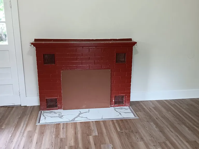 1201 S Shields St — Photo 22