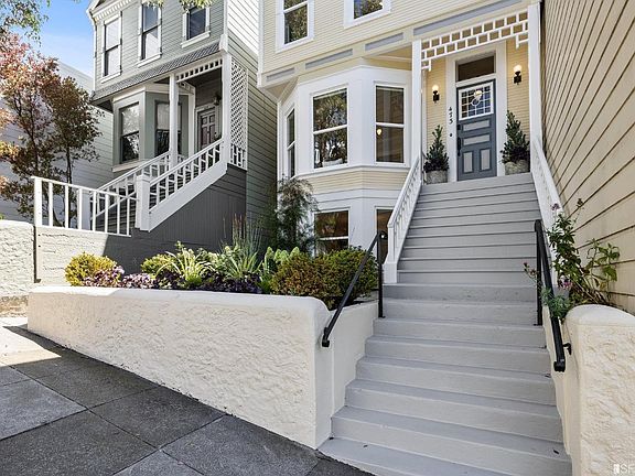 4th image of 473 473a Hill St