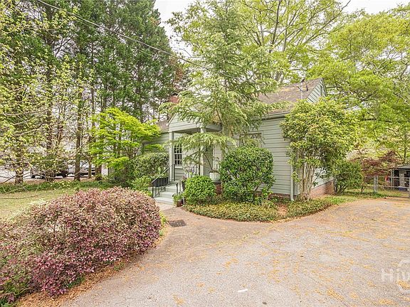 4th image of 712 Berkeley Avenue NW