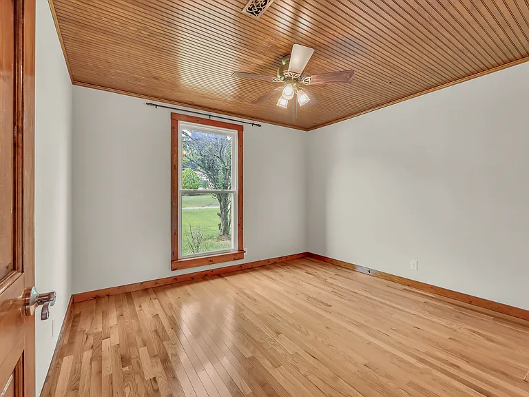 777 Helton Dr — Photo 18