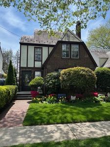 236 Crocus Avenue, Floral Park, NY, 11001