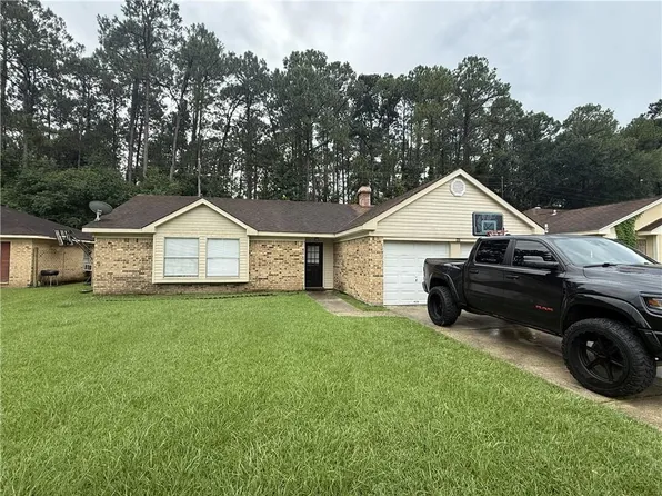 225 Drury Ln, Slidell, LA 70460