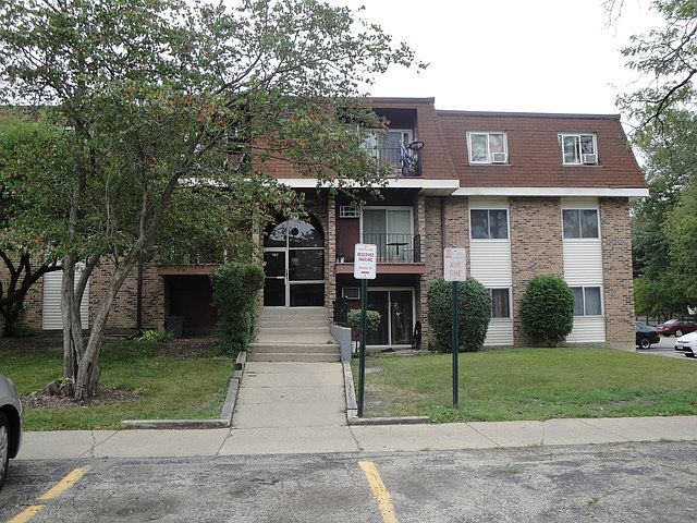 1st image of 1055 Valley Ln #8-304