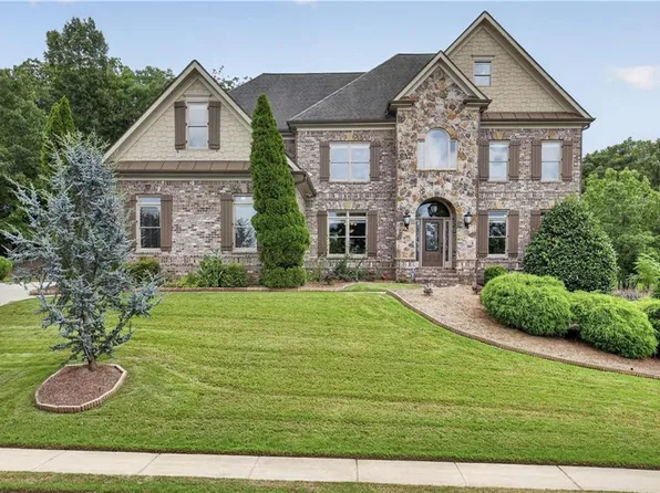 4219 Sierra Creek Dr, Hoschton, GA 30548