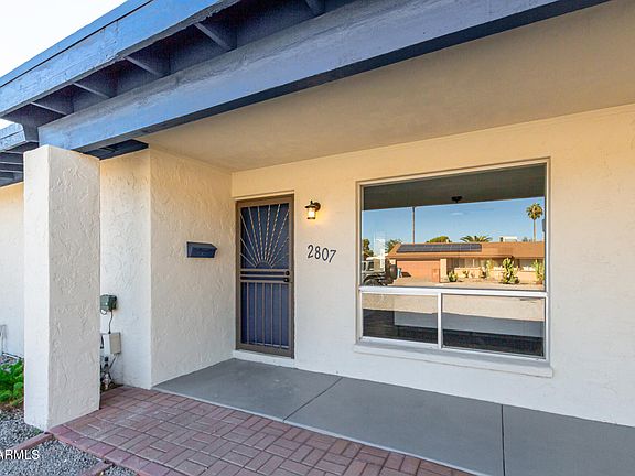 3rd image of 2807 E SYLVIA Street
