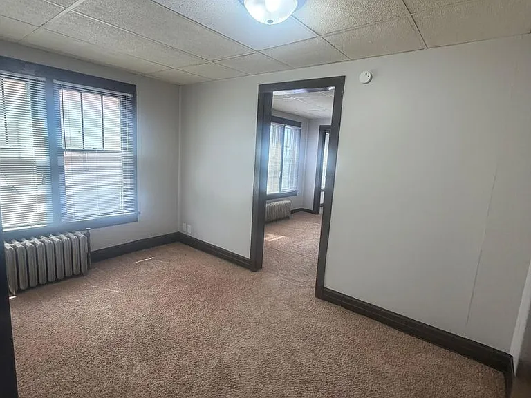 258 Carroll St — Photo 9