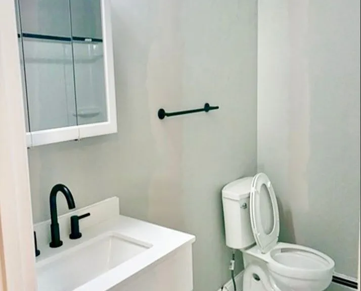1 Ferreira Ct #5 — Photo 8