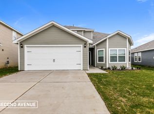 9717 Dan Meyer Dr, Fort Worth, TX 76140