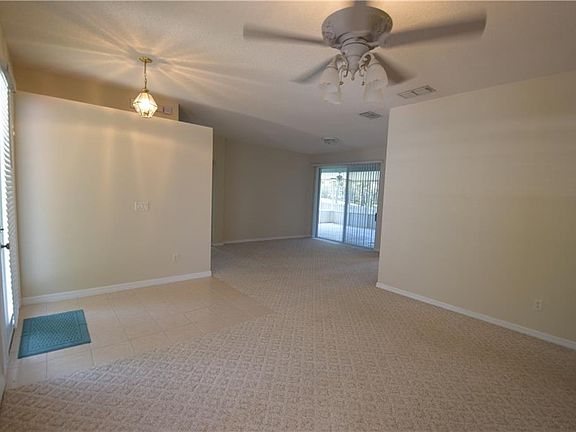2nd image of 1510 Canopy Oaks Dr