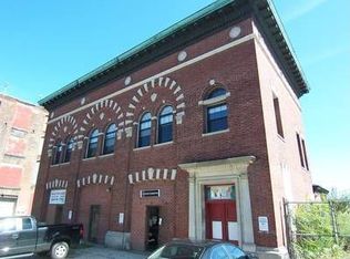 108 Beacon St, Worcester, MA 01608