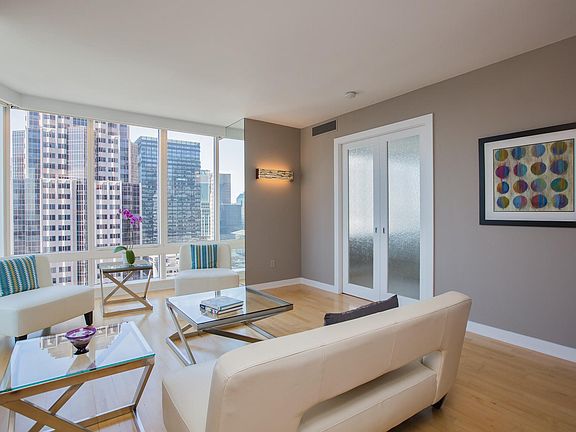 4th image of 301 Mission St APT 22H
