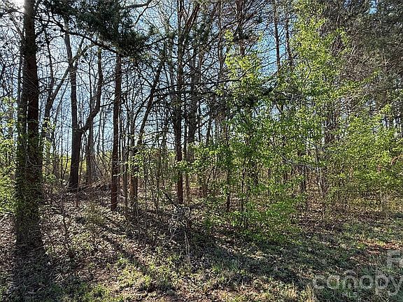 5th image of 1361 Zeb Haynes Rd #2