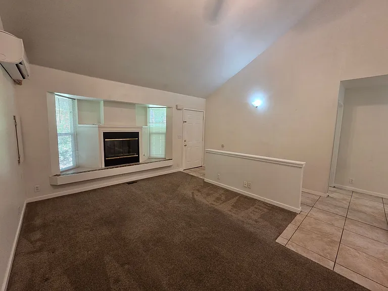 5118 Hunt St NW #B — Photo 4