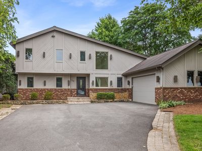 (Undisclosed Address), Prospect Heights, IL, 60070