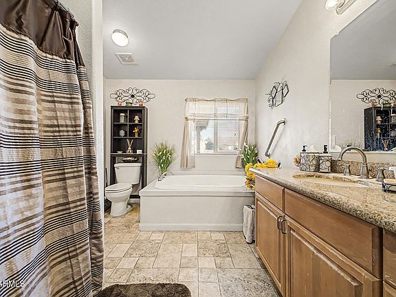 5th image of 2882 W ROUNDUP Street