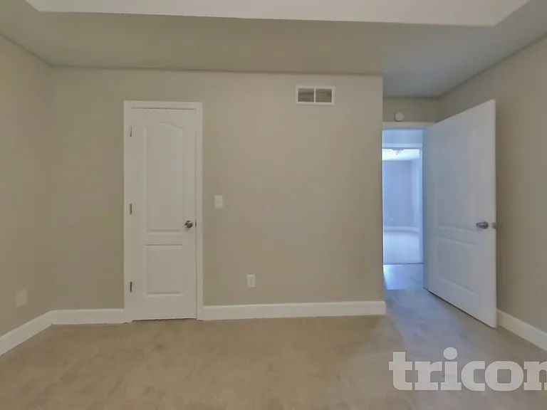 7 Adair Cv — Photo 8