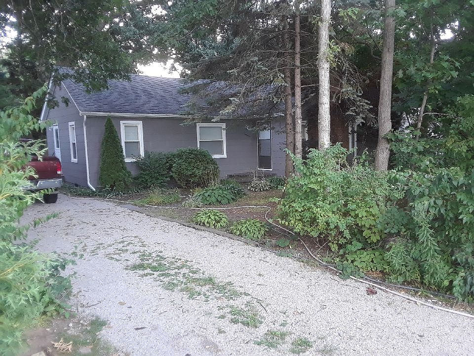 1st image of 11085 Lincoln St