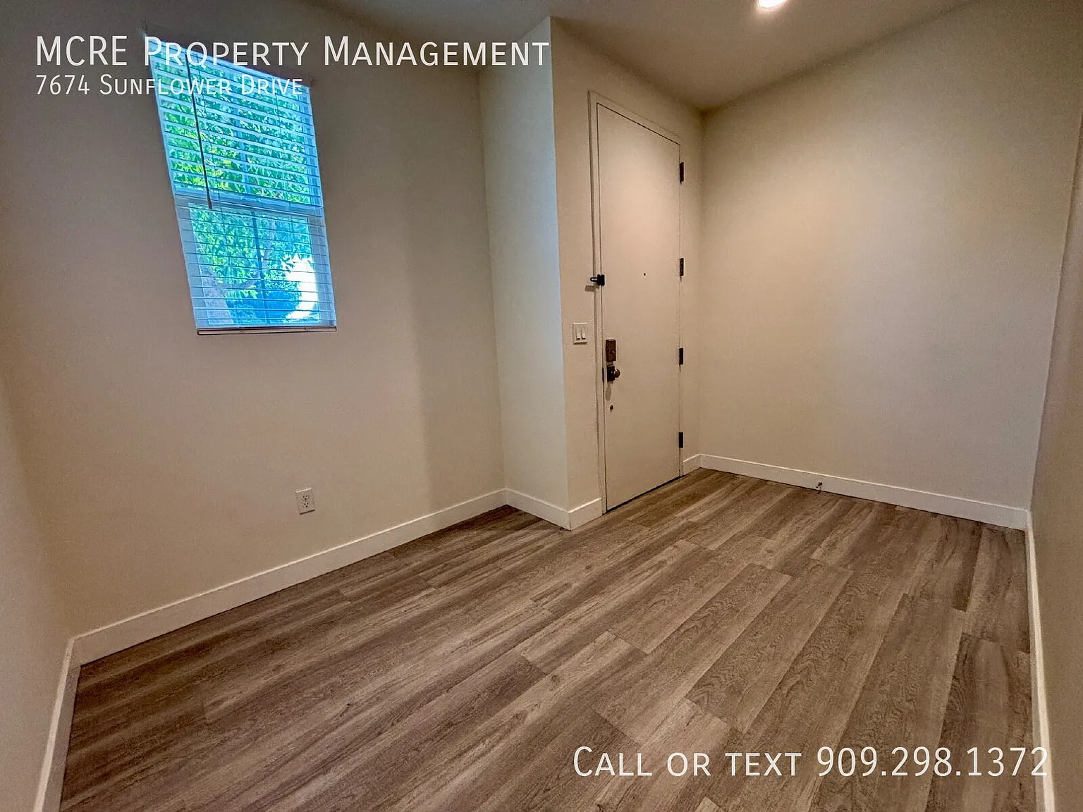 Modern 2-Bedroom Condo with Private Balcony, 2-Car Garage & Solar — Photo 3