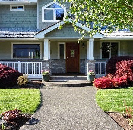 The home begs for you to "come on in".