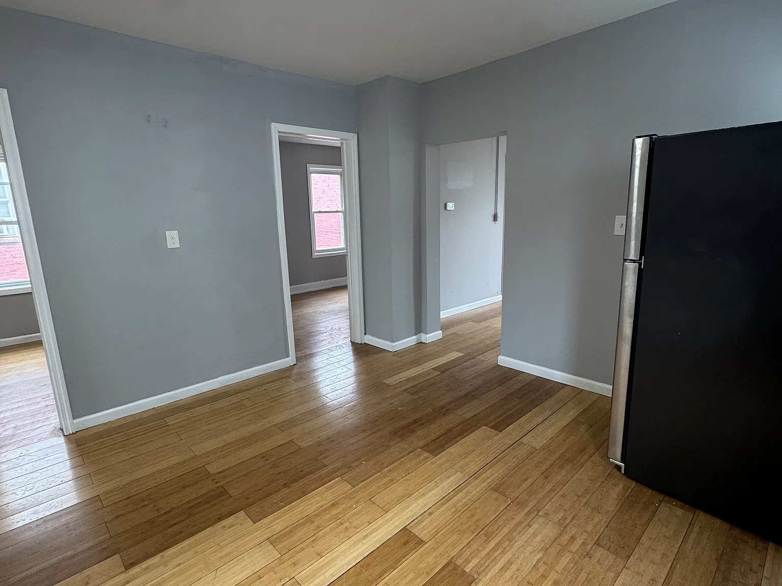 4 bed, 1500 sqft, $2,599 — Photo 3
