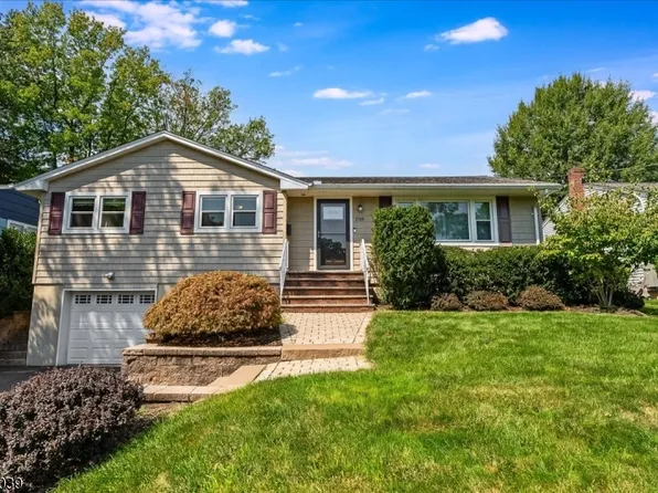 2105 Maple View Ct, Scotch Plains Twp., NJ 07076