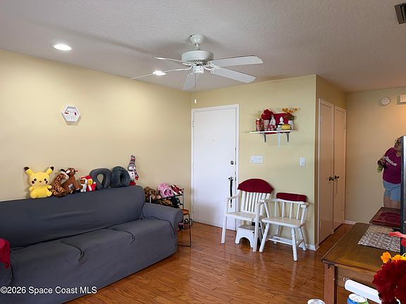 2nd image of 1225 N Wickham Rd APT 822