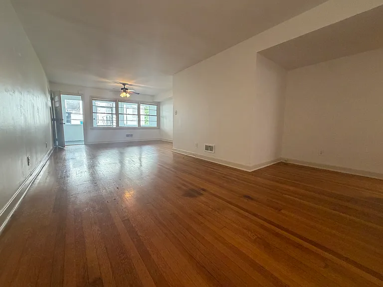 3872 Peakland Pl #B — Photo 4