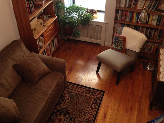 2nd image of 112 W 86th St APT 9