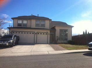 3370 Green River Dr, Reno, NV 89503