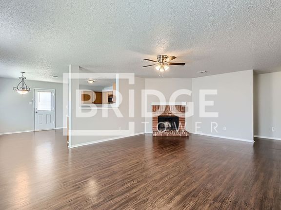 3rd image of 3025 Coolwood Ln