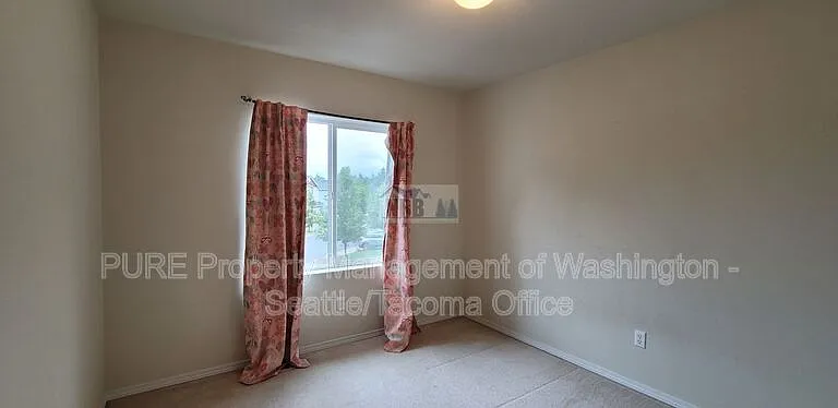 9606 191st Street Ct E — Photo 16