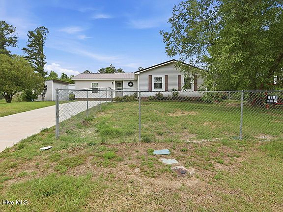 2nd image of 16 Crestview Place