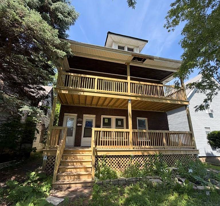 1st image of 15416 Myrtle Ave